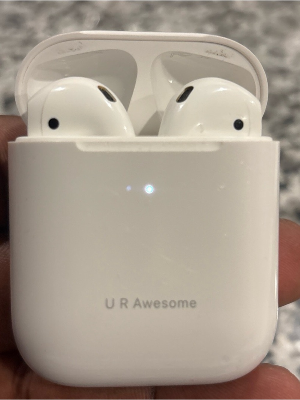 Apple AirPods 2nd Gen A2031 A2032 + Wireless Charging Case A1938–Tested Working